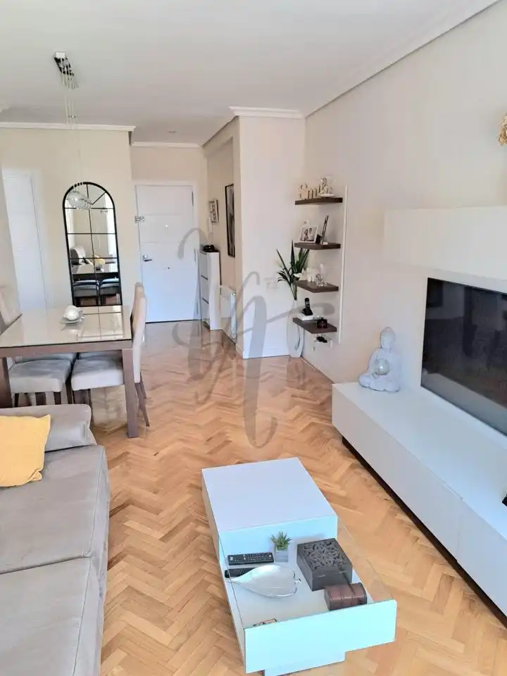 Sala de estar de Piso en venta en Madrid con Aire acondicionado, Calefacción y Parquet
