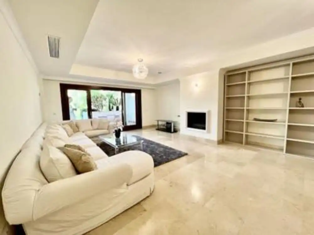 Living room of Ground floor for rent in Marbella  with Air Conditioner, Private garden and Terrace