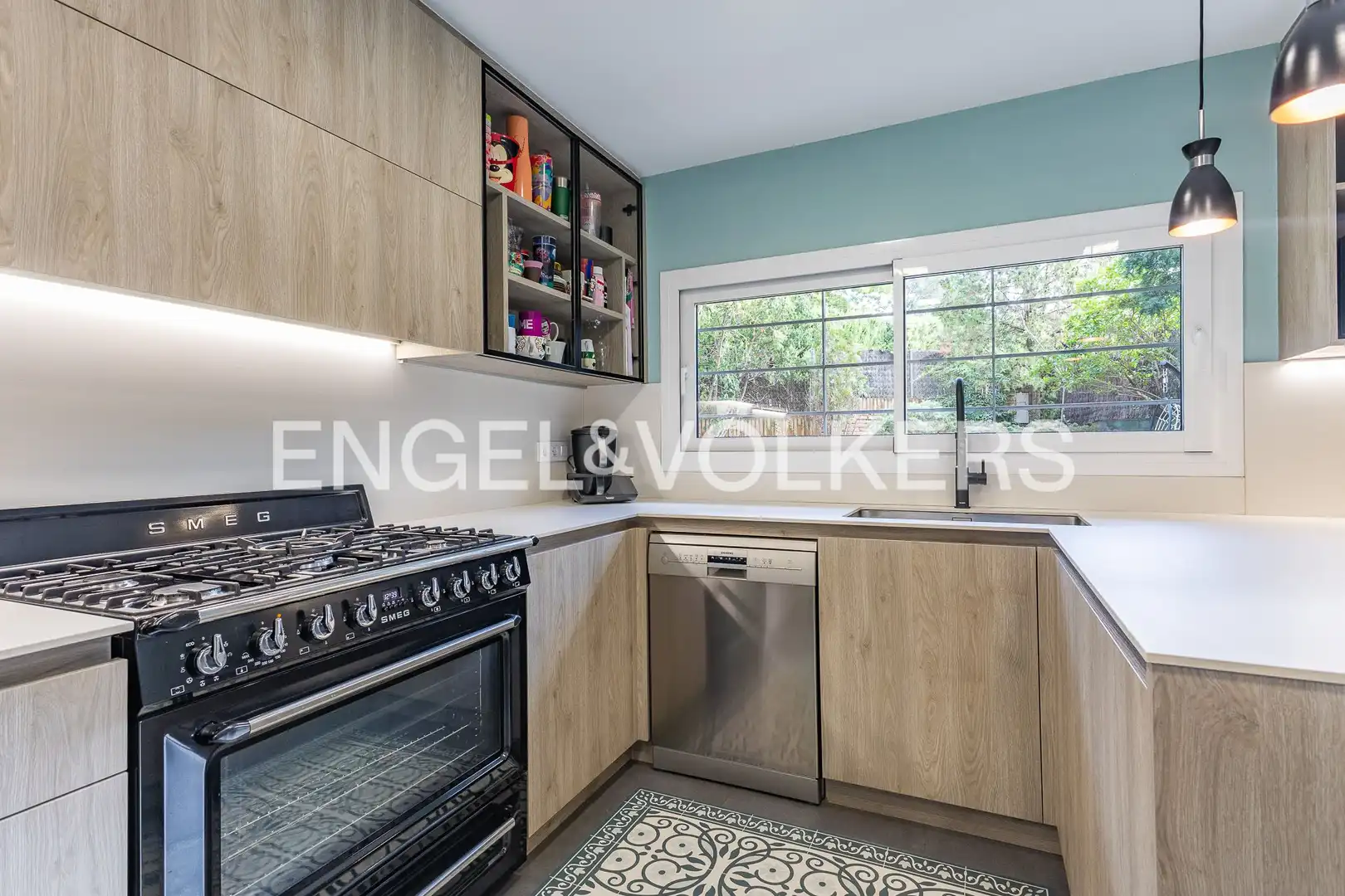 Kitchen of Houses for sale in Sant Cugat del Vallès  with Air Conditioner, Heating and Private garden