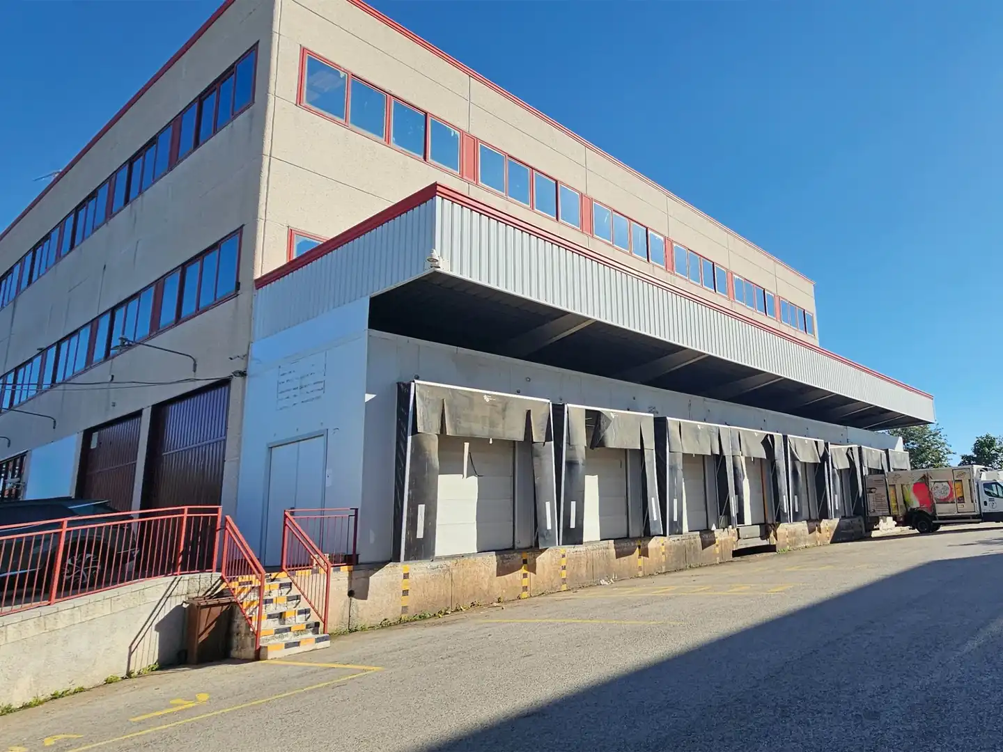Nau industrial de lloguer a DE MIQUEL SERVET, imagen 4