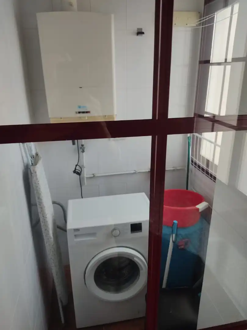 Bathroom of Apartments for rent in Almendralejo  with Air Conditioner, Terrace and Furnished