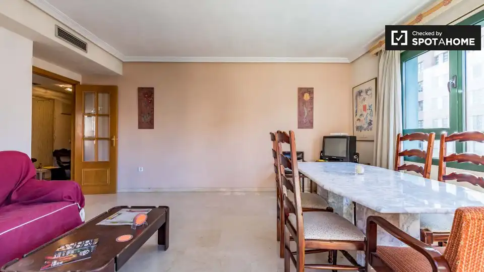Habitación en Ciutat de les Ciències i de les Arts - Justicia