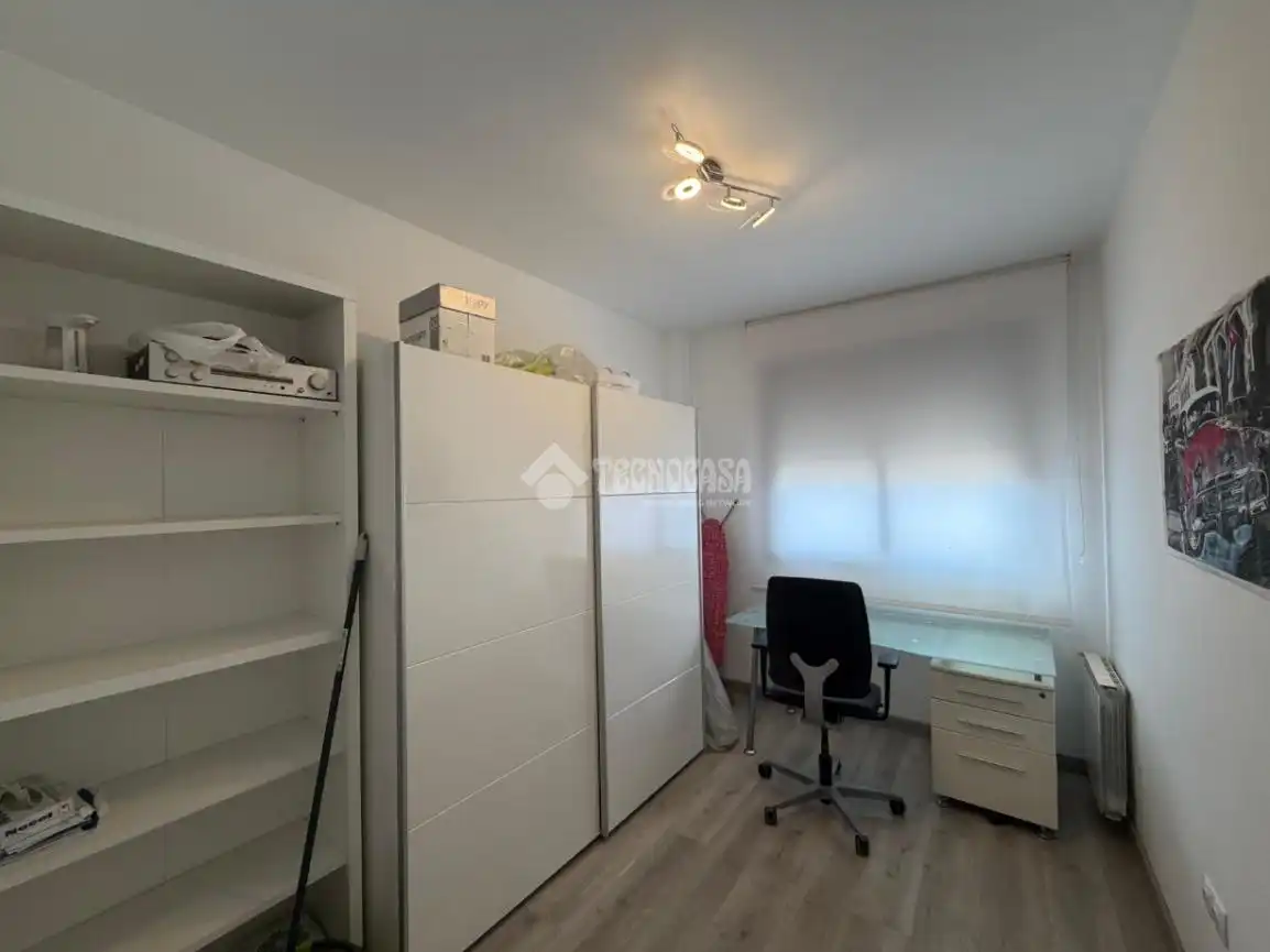 Bedroom of Flat for sale in Mengíbar  with Air Conditioner and Heating