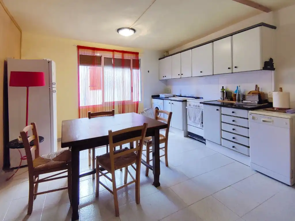 Kitchen of Houses for sale in Foradada del Toscar