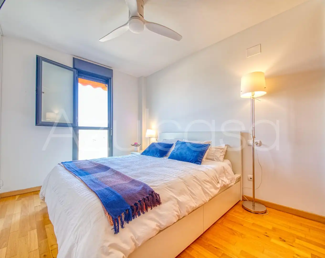 Schlafzimmer von Wohnung zum Verkauf in El Campello mit Klimaanlage, Privatgarten und Parkett