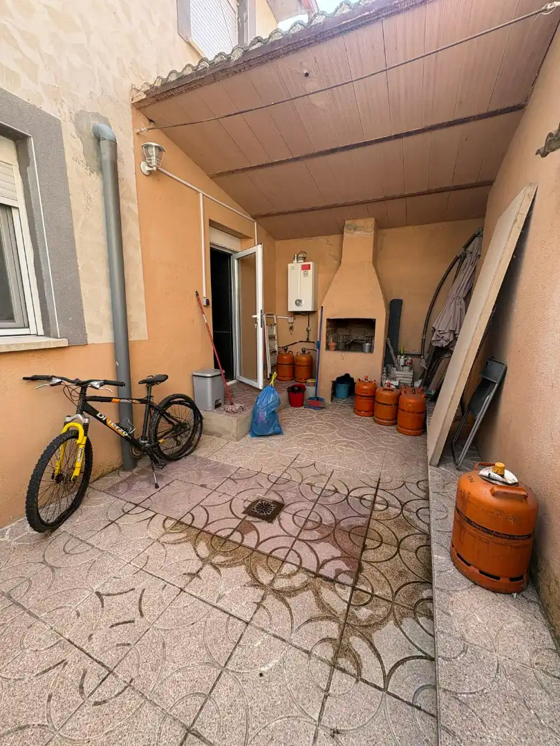 Casa adosada en venta en Uceda con Calefacción y Amueblado