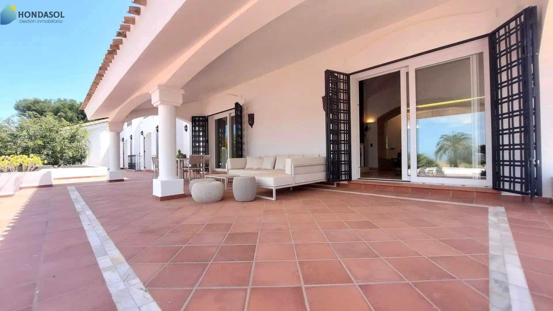 Terrassa de Casa o xalet en venda en Cartagena amb Aire condicionat, Jardí privat i Terrassa