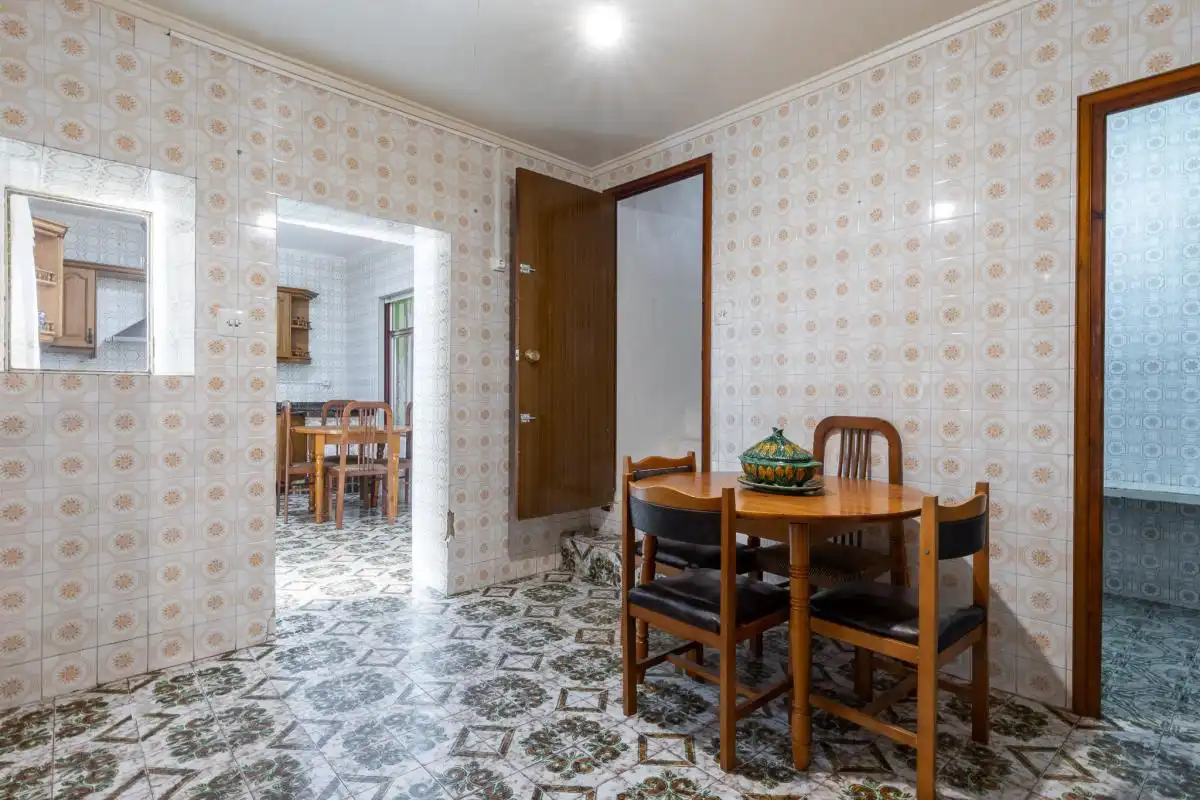 Casa adosada en venta en C. Calvario, Fuenterrobles
