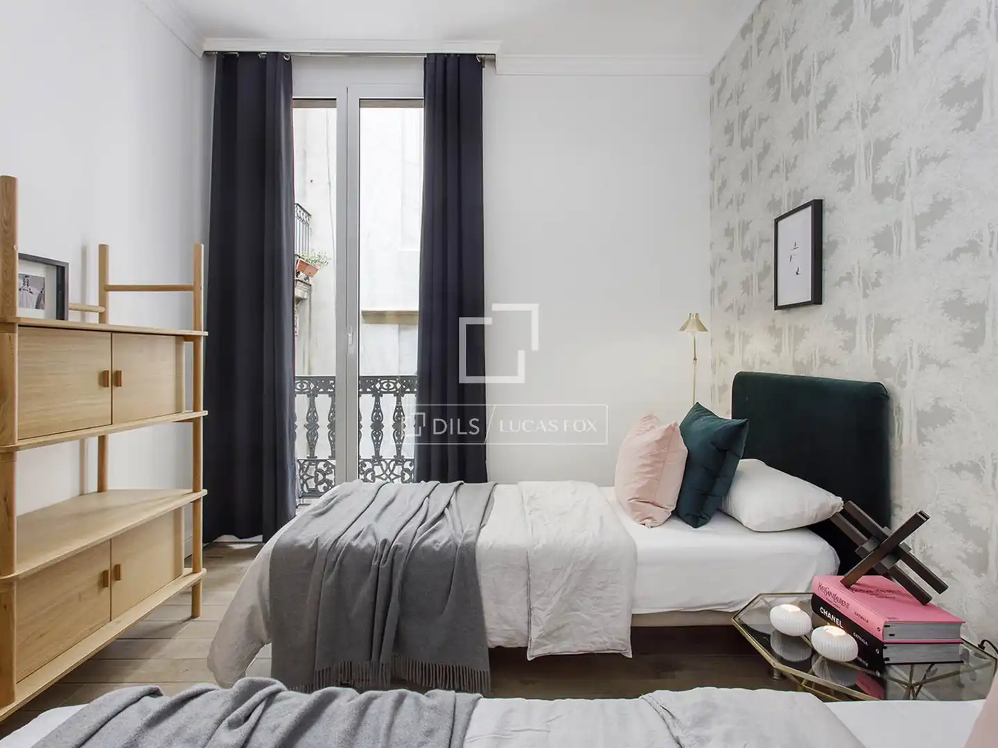 Bedroom of Flat for sale in Barcelona  with Air Conditioner, Heating and Furnished
