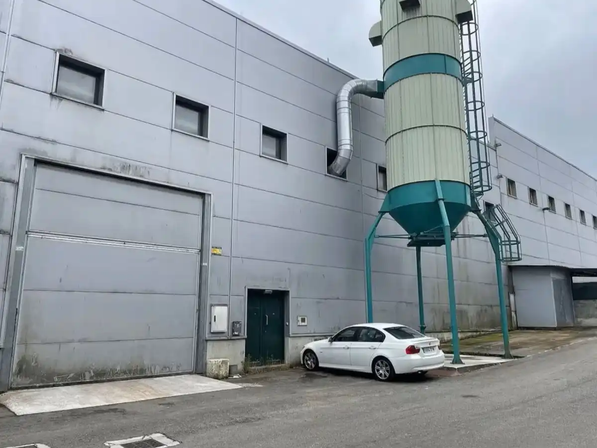 Nave industrial in vendita a Rúa Acebedo