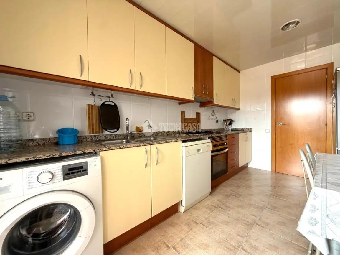 Cocina de Piso en venta en Badalona con Aire acondicionado, Trastero y Balcón