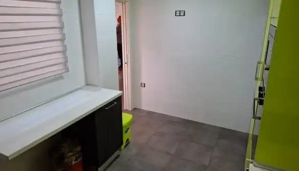 Baño de Piso de alquiler en Alberic con Aire acondicionado y Trastero