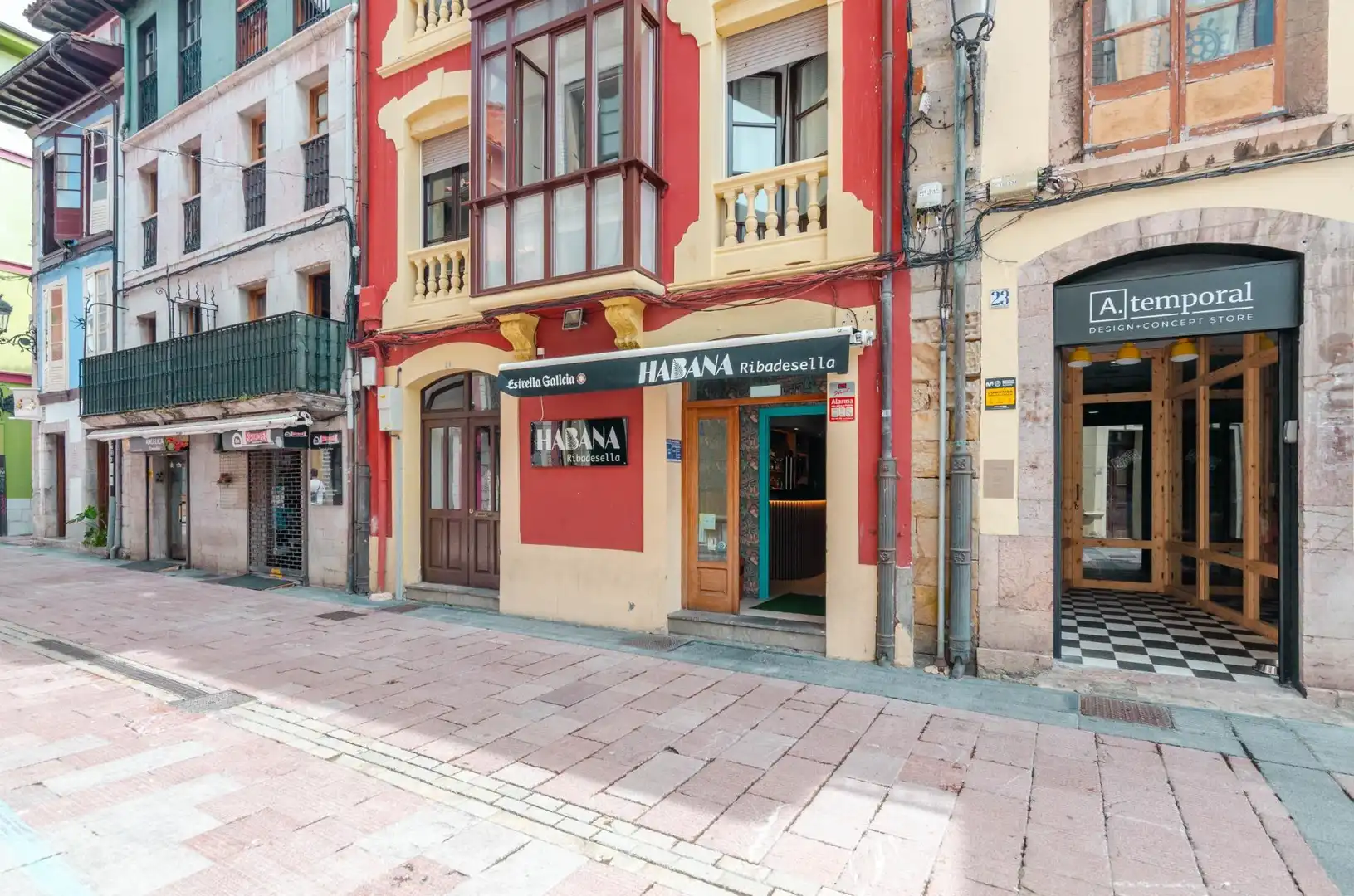 Local de alquiler en Ribadesella con Amueblado