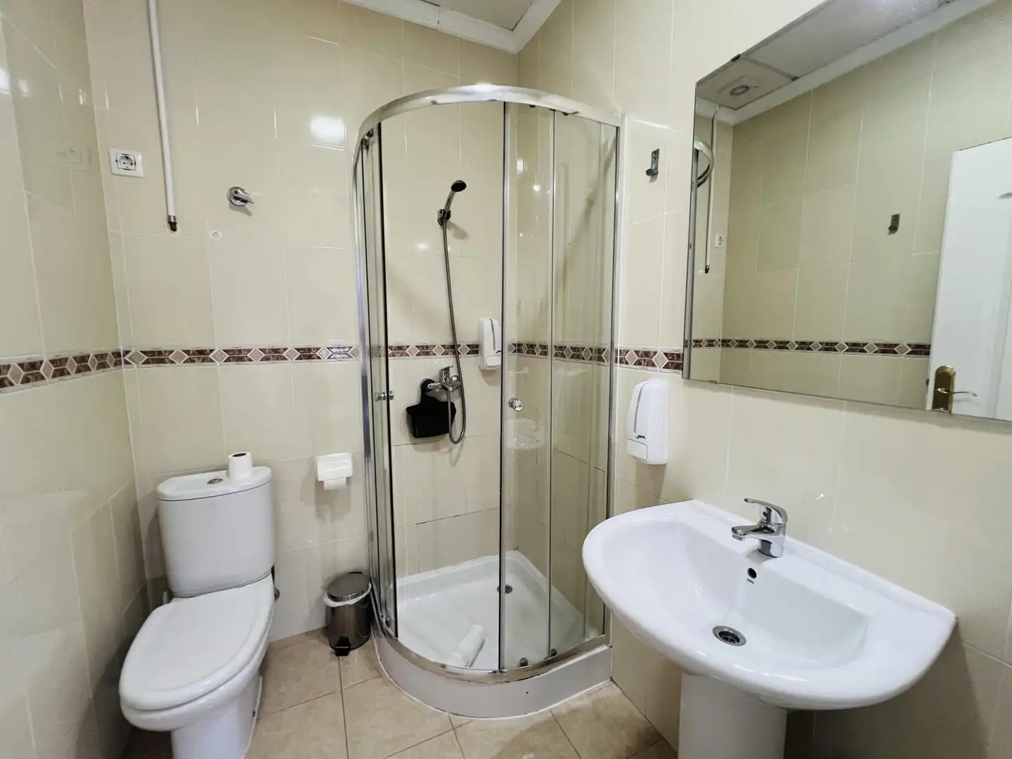 Hotel con ascensore in vendita a La Nucia Pueblo, imagen 3
