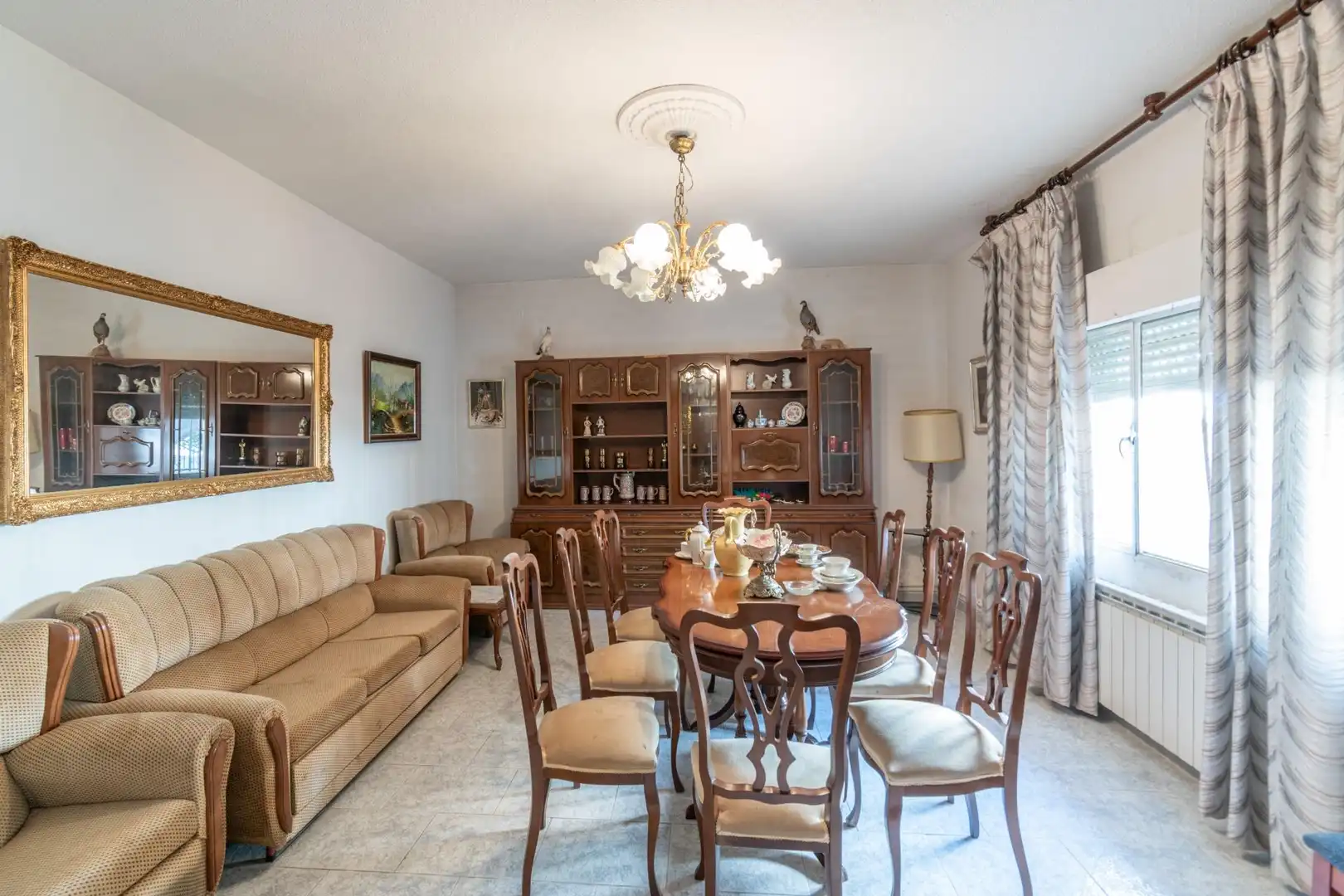Comedor de Casa o chalet en venta en Vegas del Genil con Calefacción, Jardín privado y Terraza