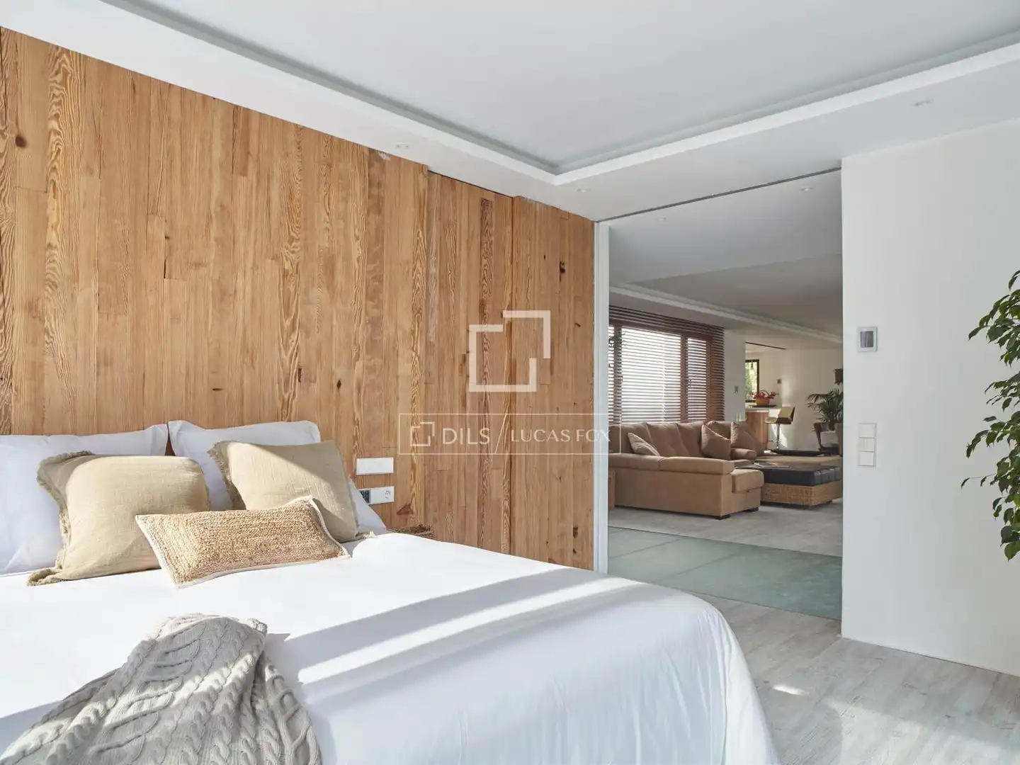 Chalet con piscina en venta en Es Cubells, imagen 11