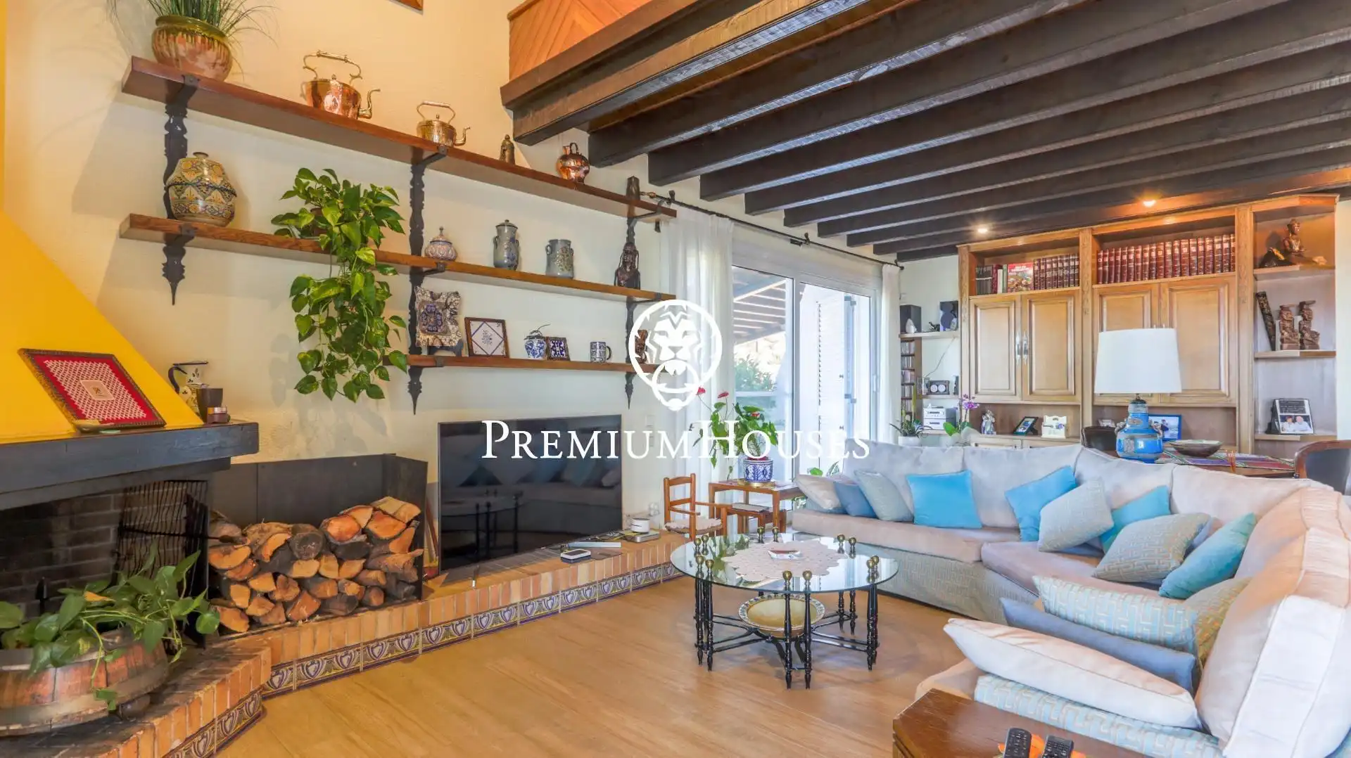 Sala de estar de Casa o chalet en venta en Mataró con Aire acondicionado, Calefacción y Jardín privado