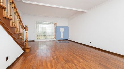 Foto 3 de Casa adosada en venta en Barcelona, Sant Vicenç Dels Horts, Barcelona