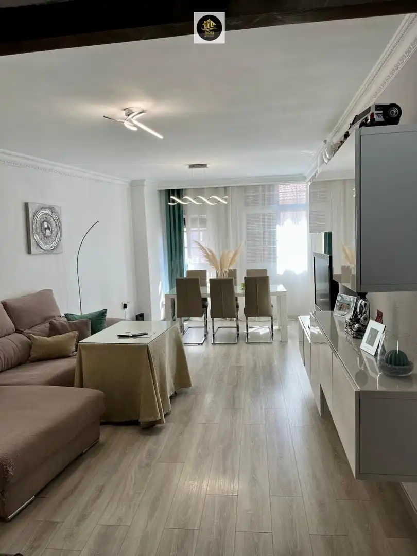 Sala de estar de Piso en venta en Martos con Aire acondicionado, Calefacción y Terraza