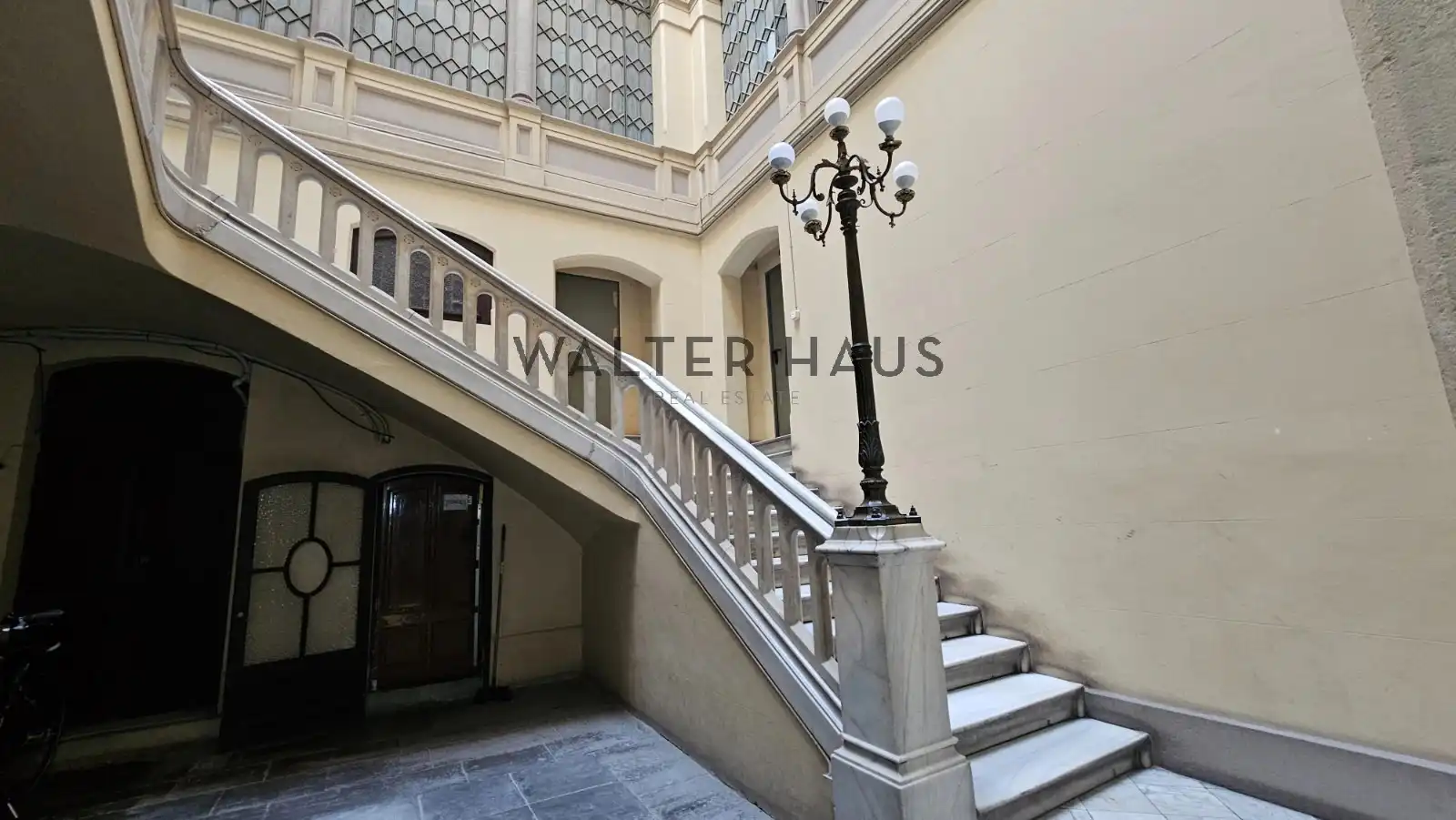 Appartamento con terrazza in vendita a Carrer de Méndez Núñez, imagen 14