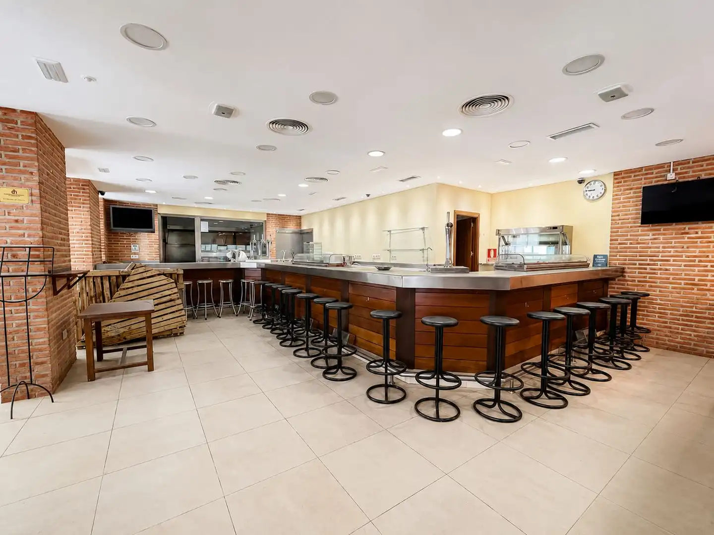 Business premises for sale in Paseo Galatea, imagen 30