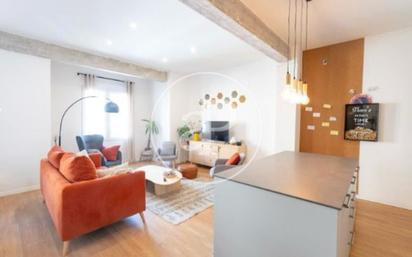 Sala d'estar de Pis en venda en  Valencia Capital amb Aire condicionat, Calefacció i Moblat