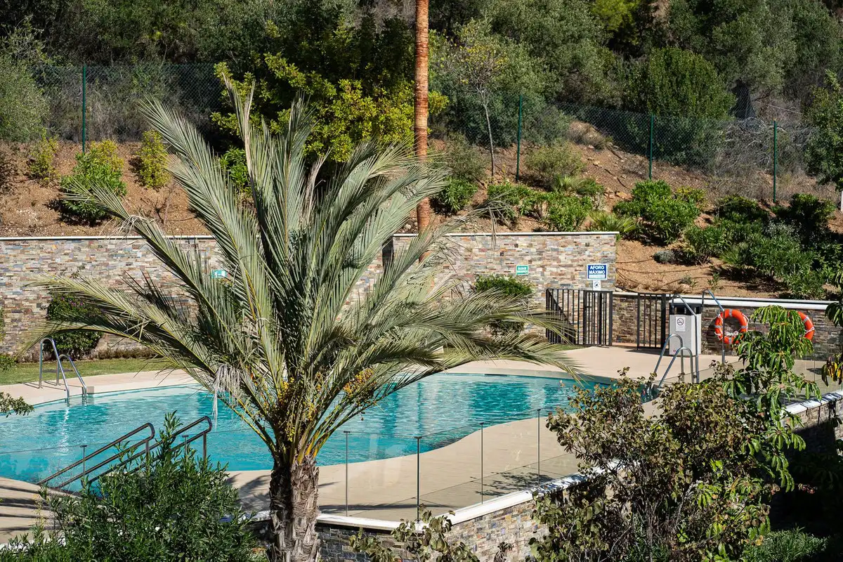 Piscina de Pis en venda en Marbella amb Terrassa i Piscina