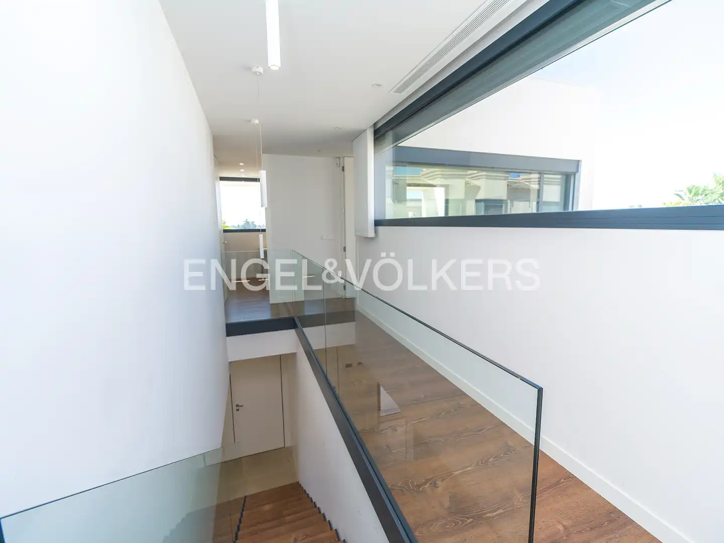 Balcony of Houses for sale in Elche / Elx  with Air Conditioner, Heating and Private garden