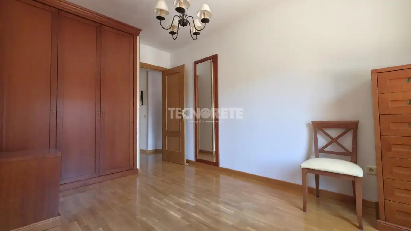 Habitación de Piso en venta en Guadalajara con Calefacción y Terraza