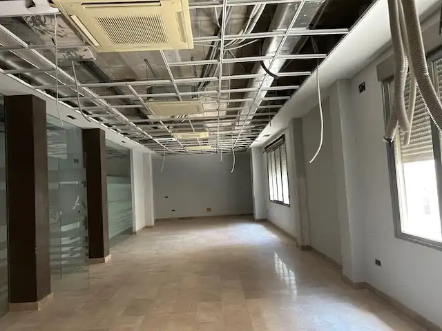 Local comercial en venda a Calle Clara Campoamor, imagen 20