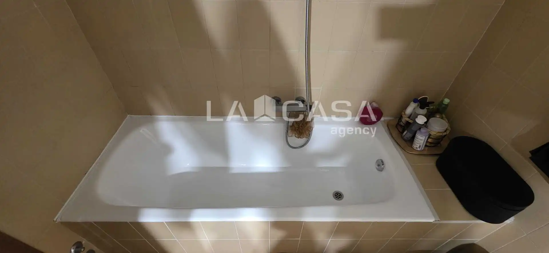 Baño de Piso en venta en Valladolid con Calefacción y Trastero