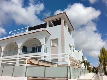 Attico con balcone in vendita a Avenida Avenida Salvador 57