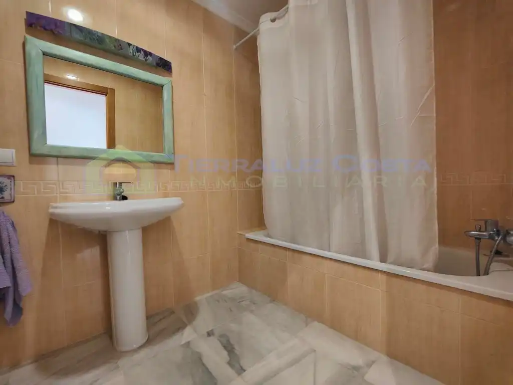 Baño de Planta baja en venta en Lepe con Aire acondicionado y Amueblado