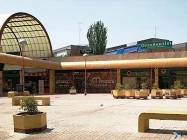 Business premises for sale in Avenida de Europa 2