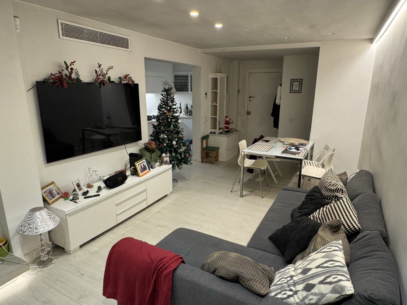 Sala d'estar de Apartament de lloguer en Alcúdia amb Aire condicionat i Moblat