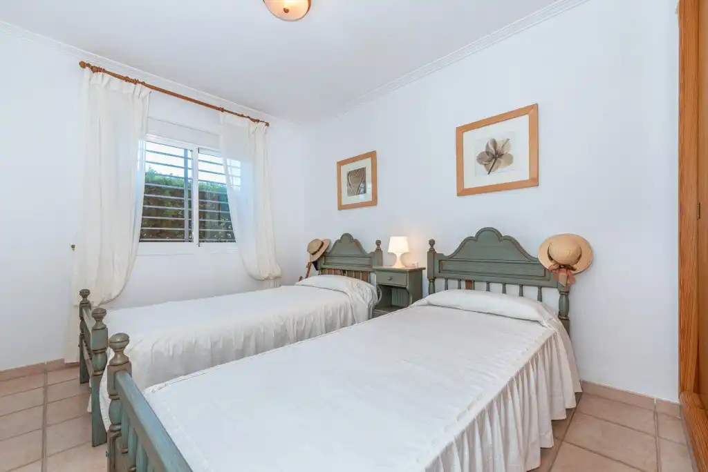 Dormitori de Apartament en venda en Pollença amb Aire condicionat, Calefacció i Jardí privat