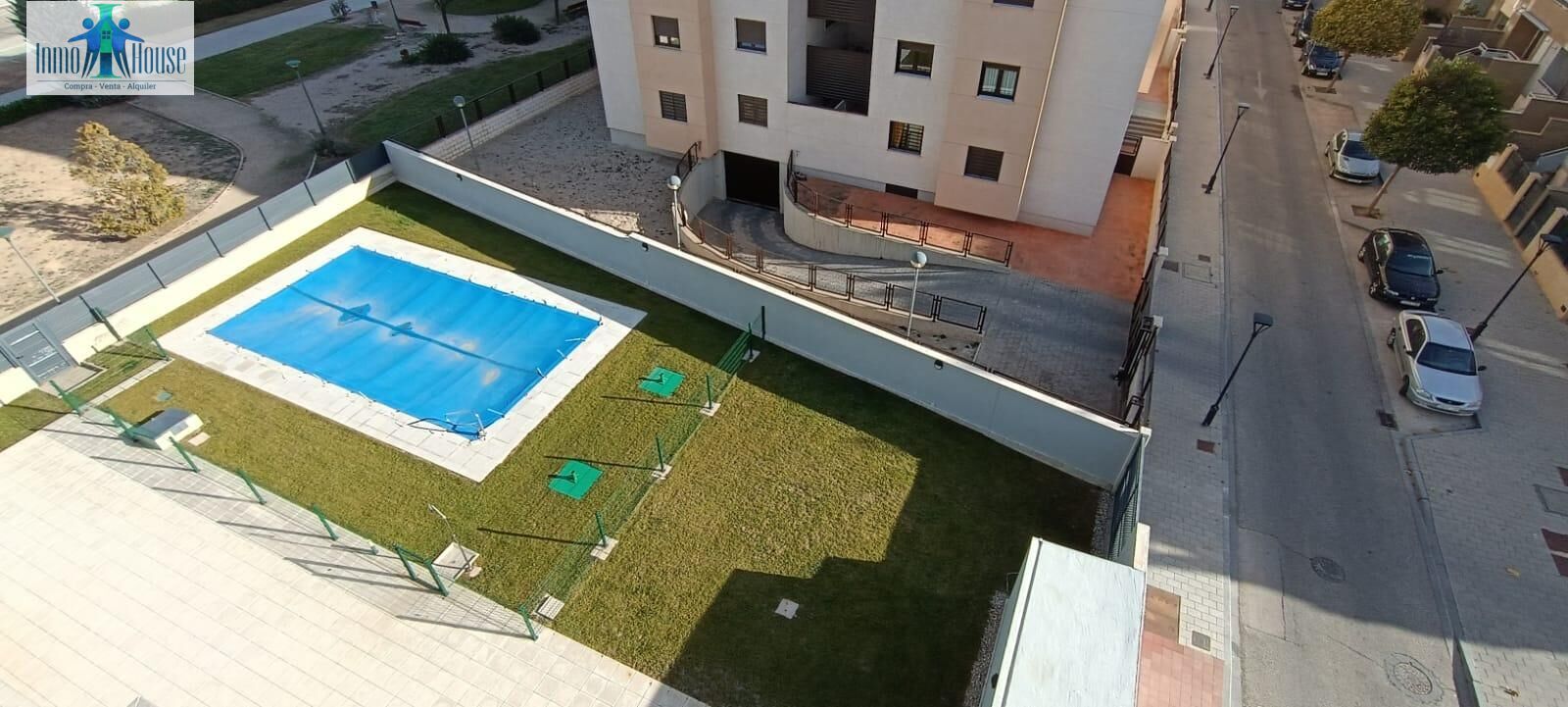 Piscina de Piso en venta en  Albacete Capital con Terraza, Trastero y Balcón