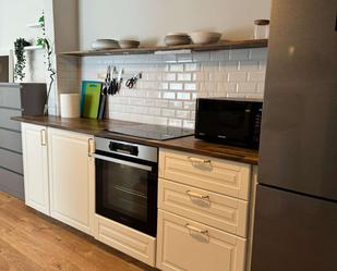 Kitchen of Apartment to share in  Barcelona Capital  with Air Conditioner, Heating and Terrace