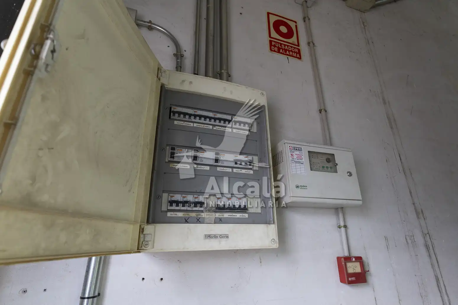 Parking of Industrial buildings for sale in Daganzo de Arriba, Madrid