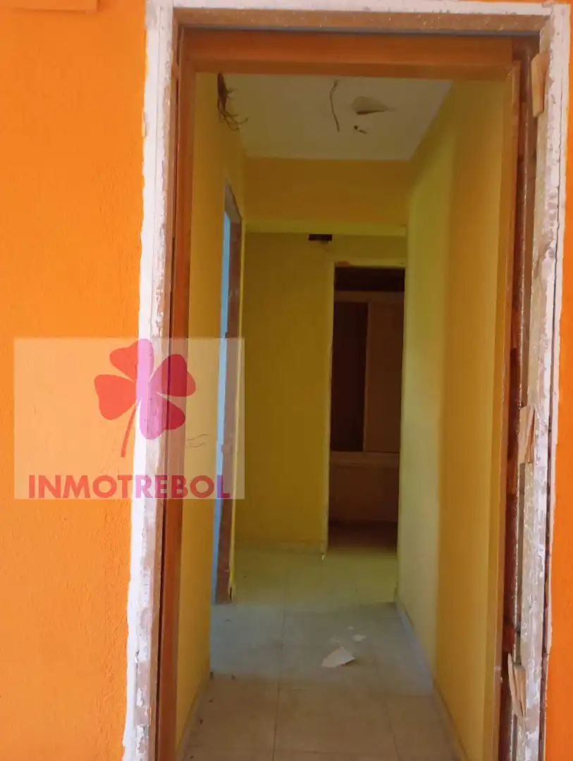 Flat for sale in Dos Hermanas  with Balcony