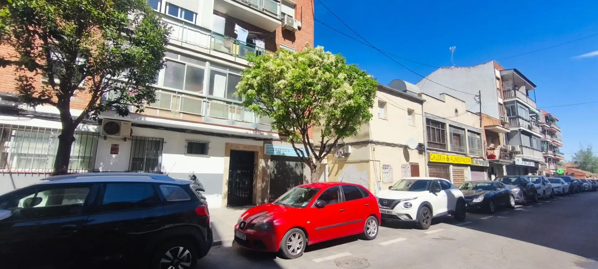 Exterior view of Apartments for sale in  Madrid Capital