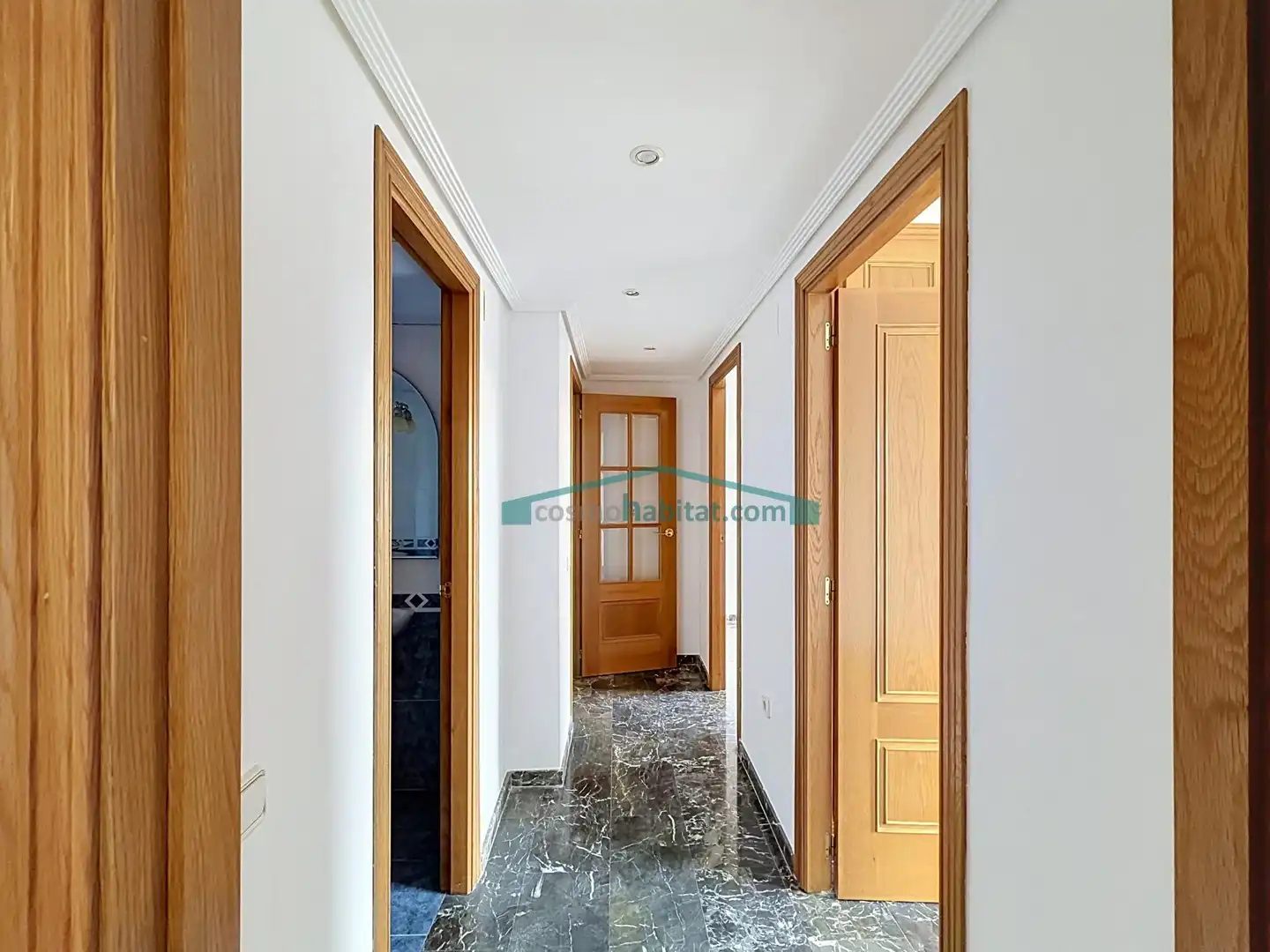 Wohnung zur Miete in Valencia mit Klimaanlage und Terrasse