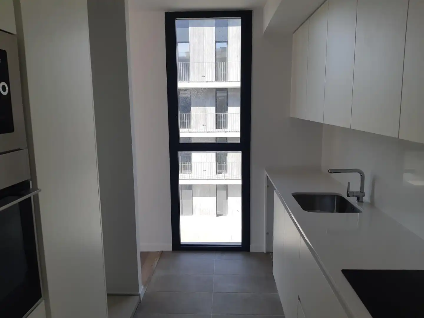 Cocina de Piso de alquiler en Badalona con Calefacción, Jardín privado y Terraza