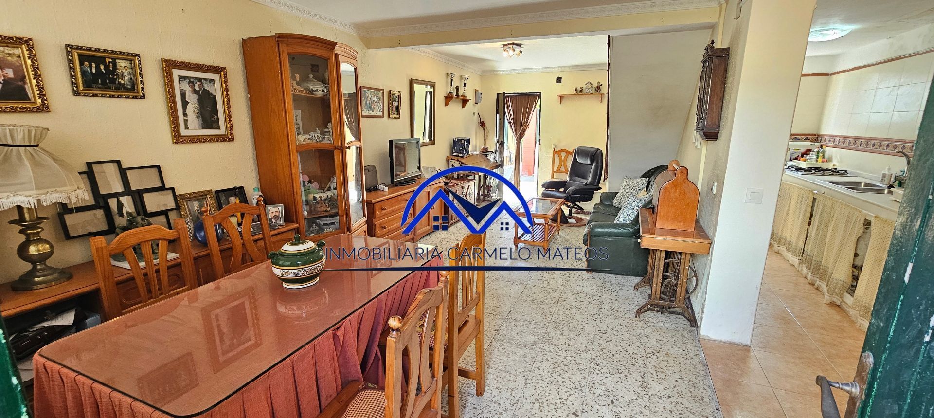 Sala d'estar de Dúplex en venda en Sanlúcar de Barrameda amb Calefacció i Traster