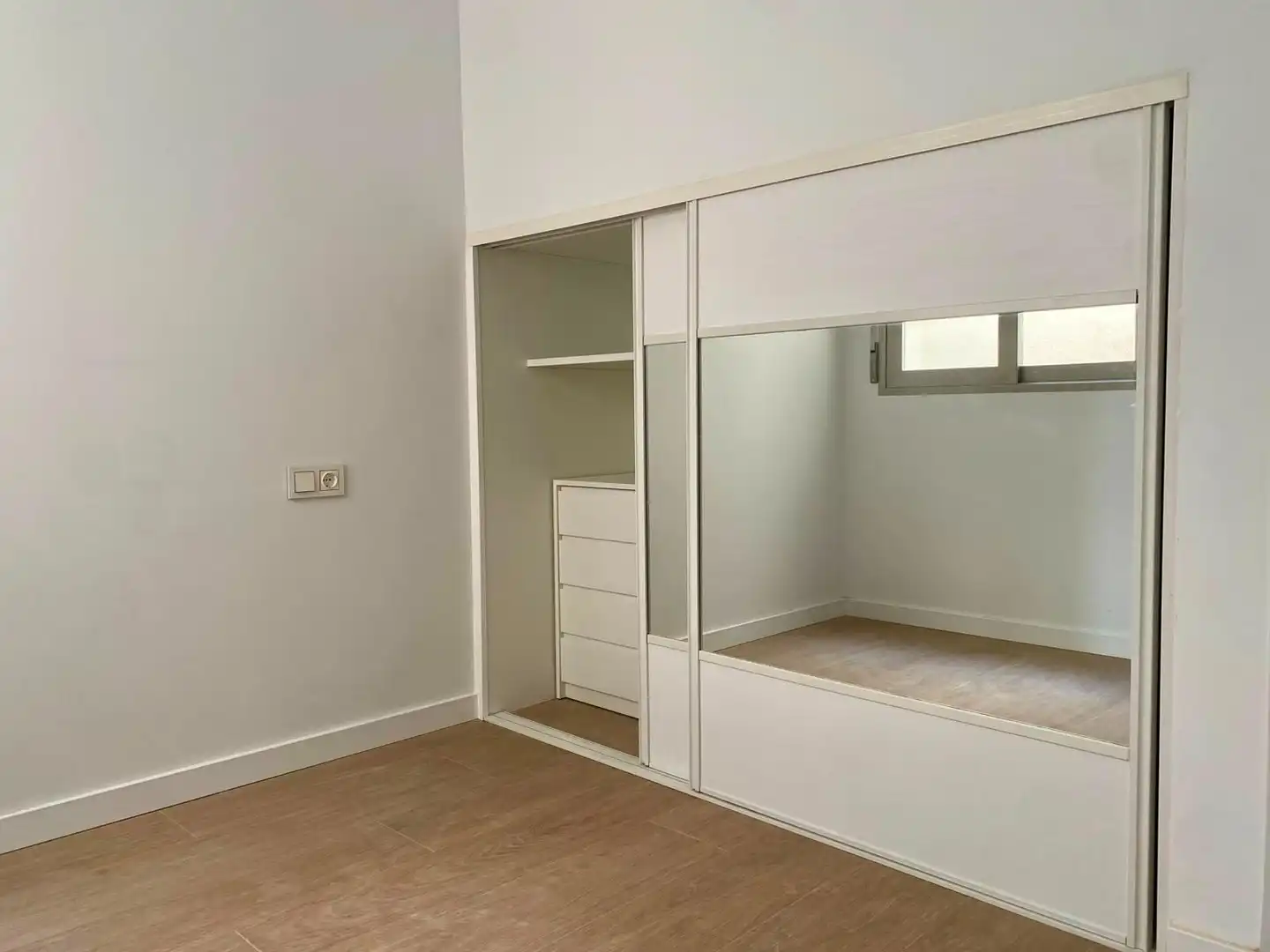 Habitación de Ático en venta en Murcia con Aire acondicionado y Terraza