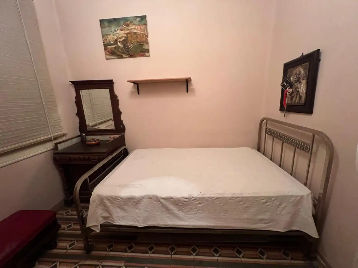Habitación de Piso en venta en  Logroño con Calefacción, Terraza y Balcón