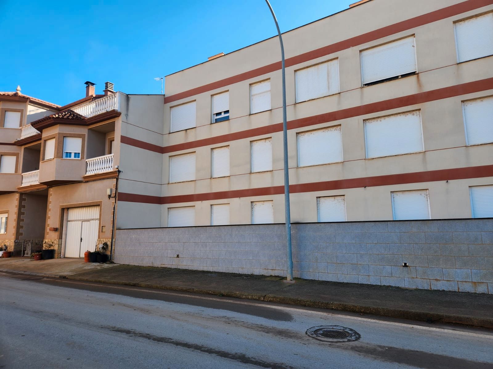 Exterior view of Building for sale in  Teruel Capital