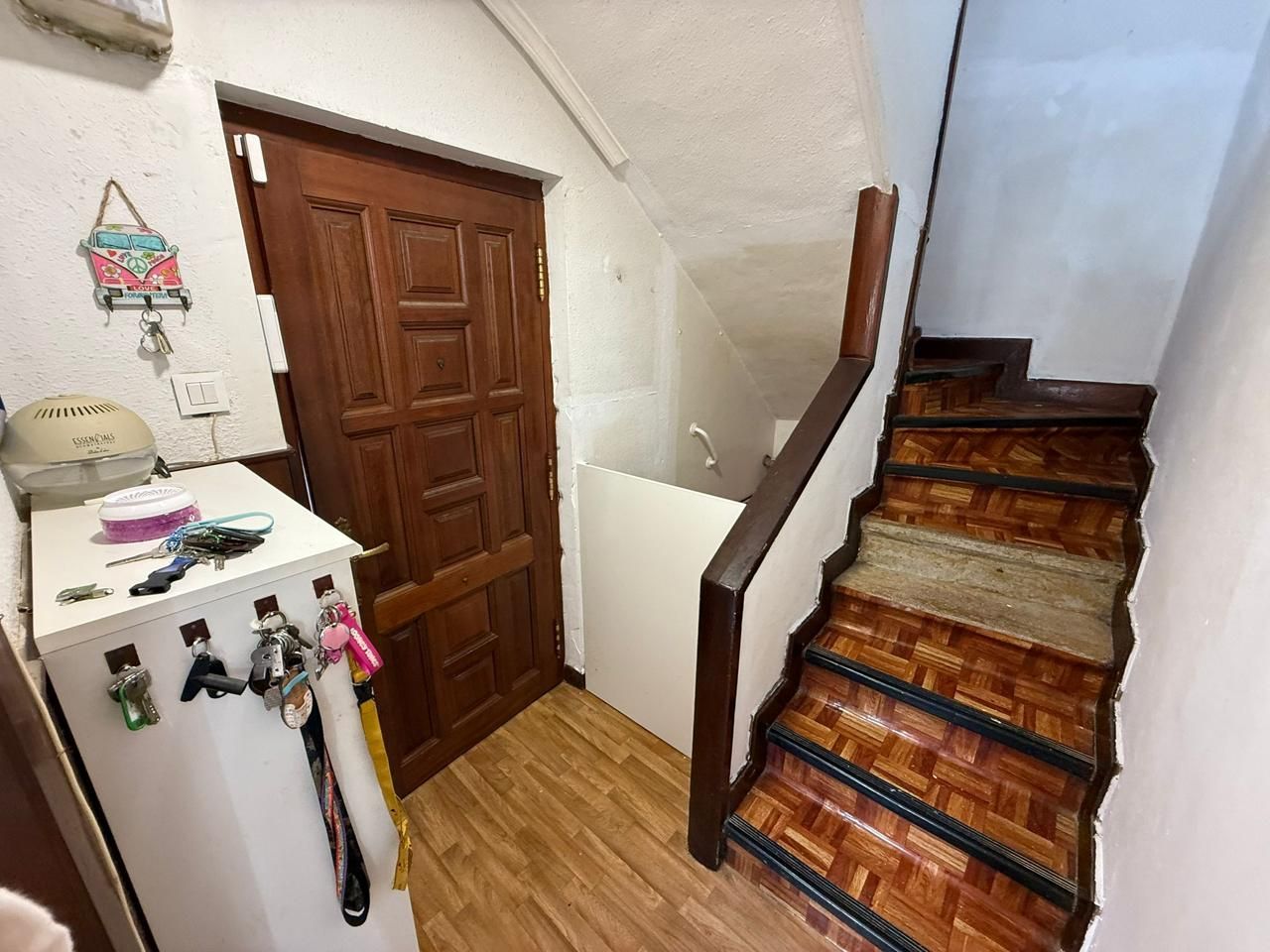 Casa adosada en venda en Castro-Urdiales amb Calefacció, Traster i Moblat
