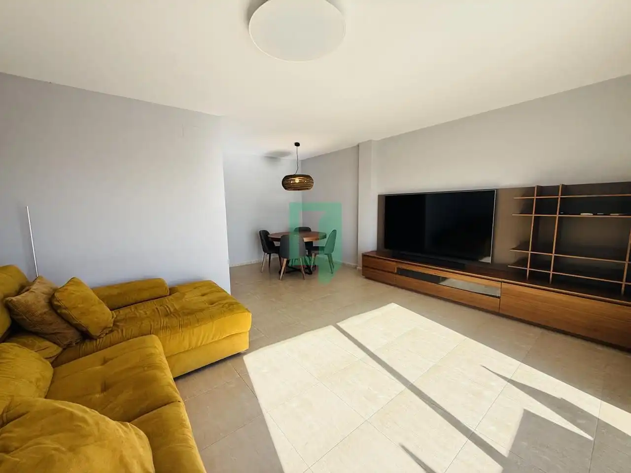 Sala d'estar de Casa adosada en venda en Badalona amb Aire condicionat, Calefacció i Terrassa