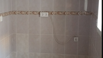 Bathroom of Flat for sale in Talavera de la Reina